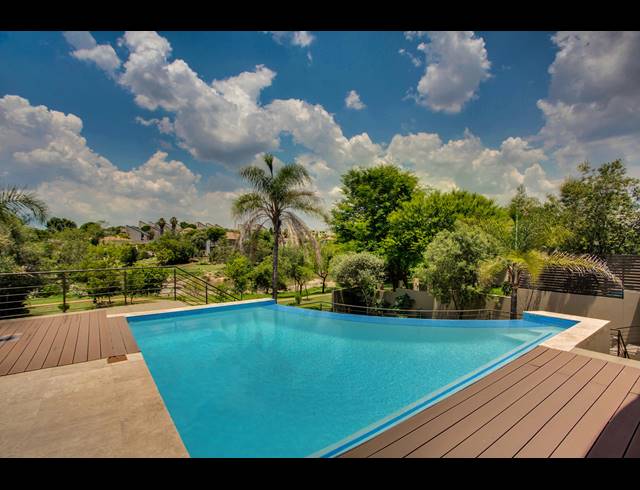 6 BEDROOM HOUSE FOR SALE IN DAINFERN VALLEY ESTATE